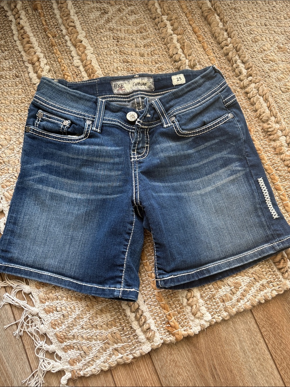 BKE Culture SZ 25  Dark Blue Denim Jean Shorts
